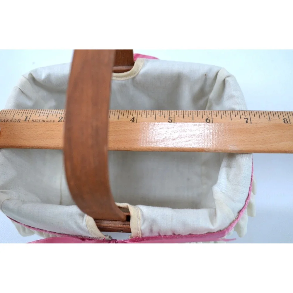 Longaberger‎ Vintage 1989 Basket With Attached Handle Liner Pink Ribbon